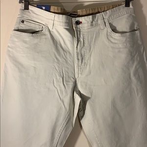 IZOD Stretch Twill “The Weekender” 5 pocket khaki